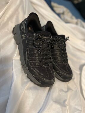 Skechers Men's Summits AT Hands Free Slip-in Sneaker